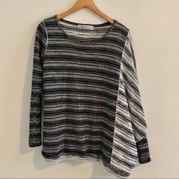 Free People Sweater - Picture 1 of 6